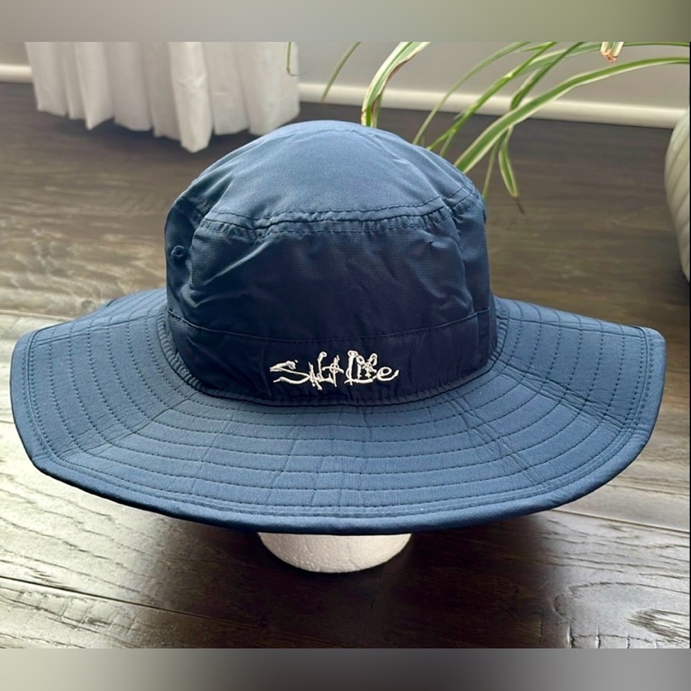 Salt Life Sand Bar Boonie Hat,100% UV,performance,logo,chinstrap,adjustable band